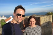 Ruth und Christoph im Castelo de Sao Jorge